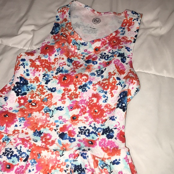 🌸🌺 SO DRESS🌸🌺 - Picture 2 of 5